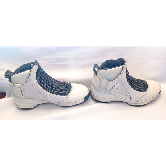 NIKE Air Jordan 19 OG GS FLINT 2004 Size 5.5Y White/Chrome/Flint 307547 102 main image 11